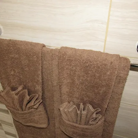 Central Studio Apartment * Santa Venera