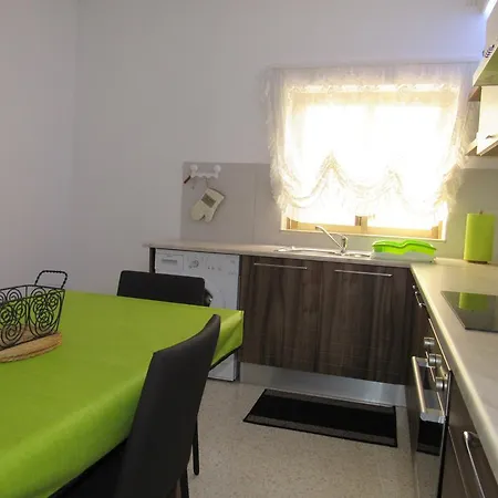 아파트 Central Studio Apartment *