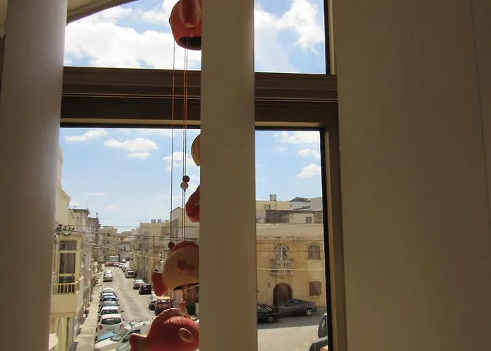 Central Studio Apartment Santa Vennera