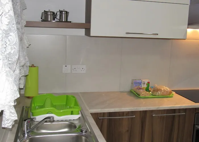 Central Studio Apartment * Santa Vennera