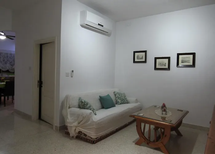 Apartament Central Studio Apartment Santa Vennera